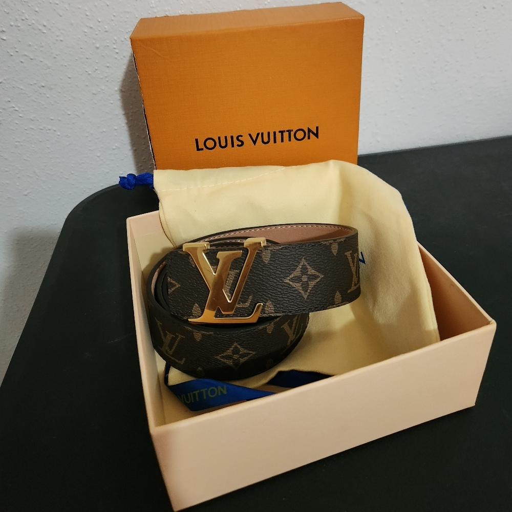 Louis Vuitton Men’s LV Initiales 40MM Reversible, 100cm/40